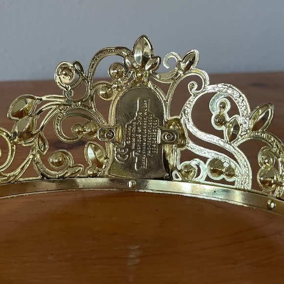 Disney Castle collection princess Belle Crown NWOT - Picture 3 of 5